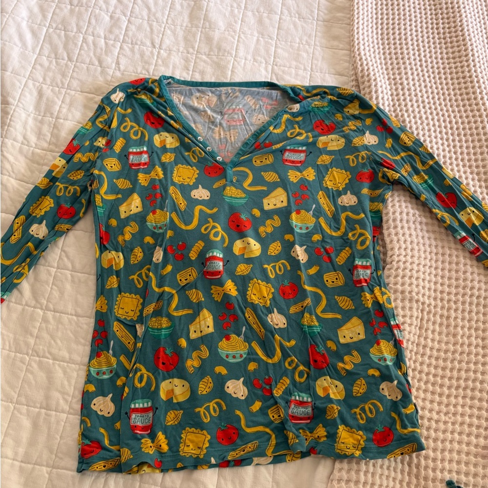 Little Sleepies Pasta Party women’s M top